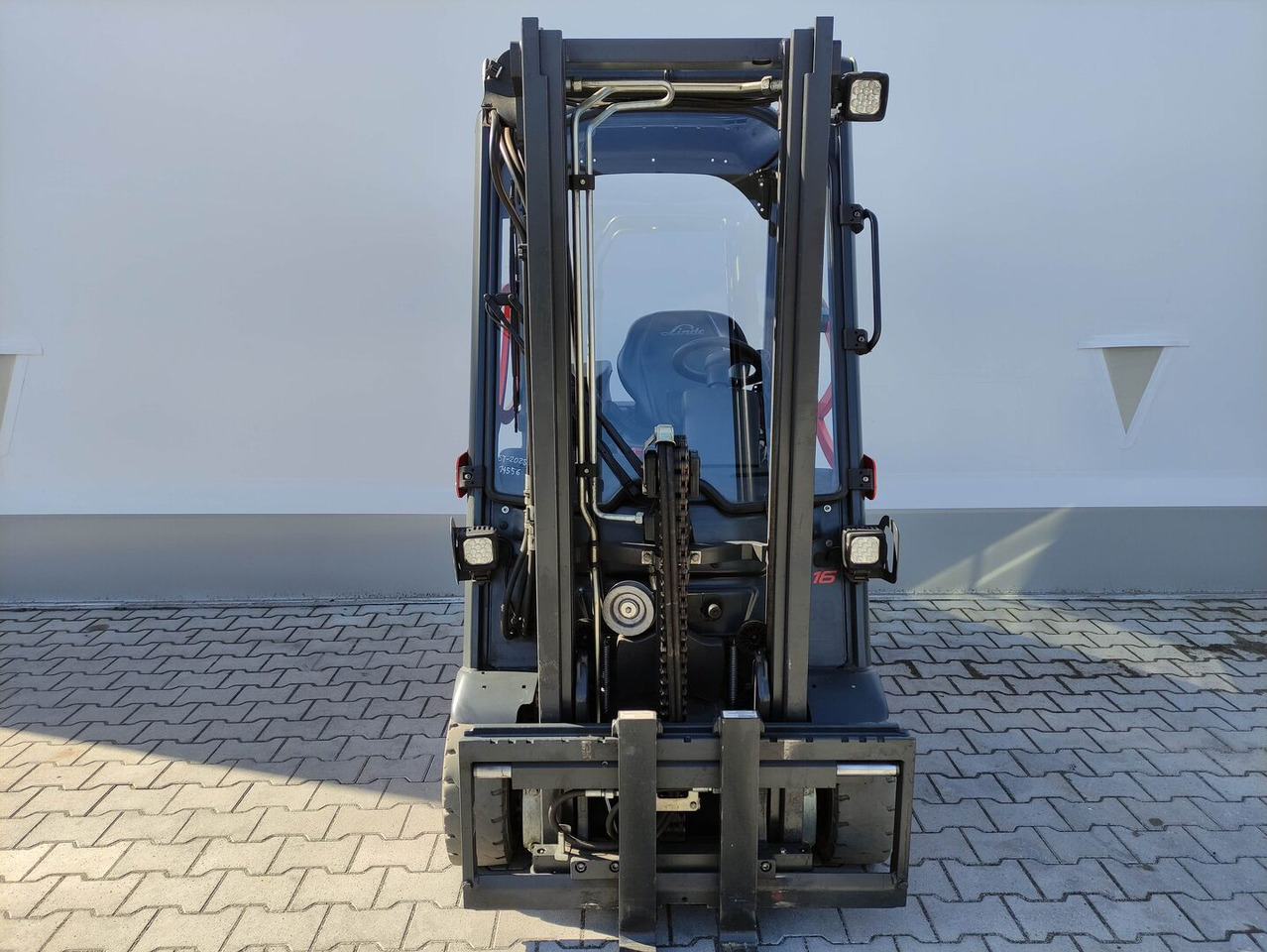 Linde E16-02-EVO-386 - Carrello elevatore elettrico: foto 3 Linde E16-02-EVO-386 - Carrello elevatore elettrico: foto 3