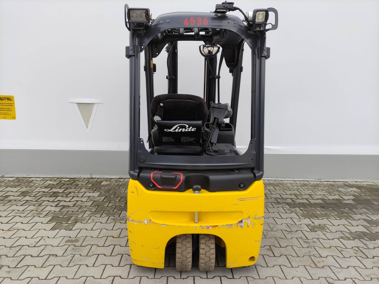 Linde E16-C-02-387 EVO - Carrello elevatore elettrico: foto 4 Linde E16-C-02-387 EVO - Carrello elevatore elettrico: foto 4