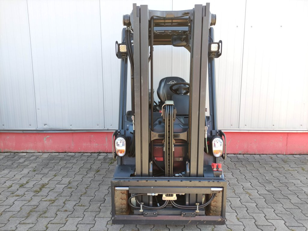 Linde E16C-02-386 EVO - Carrello elevatore elettrico: foto 3 Linde E16C-02-386 EVO - Carrello elevatore elettrico: foto 3