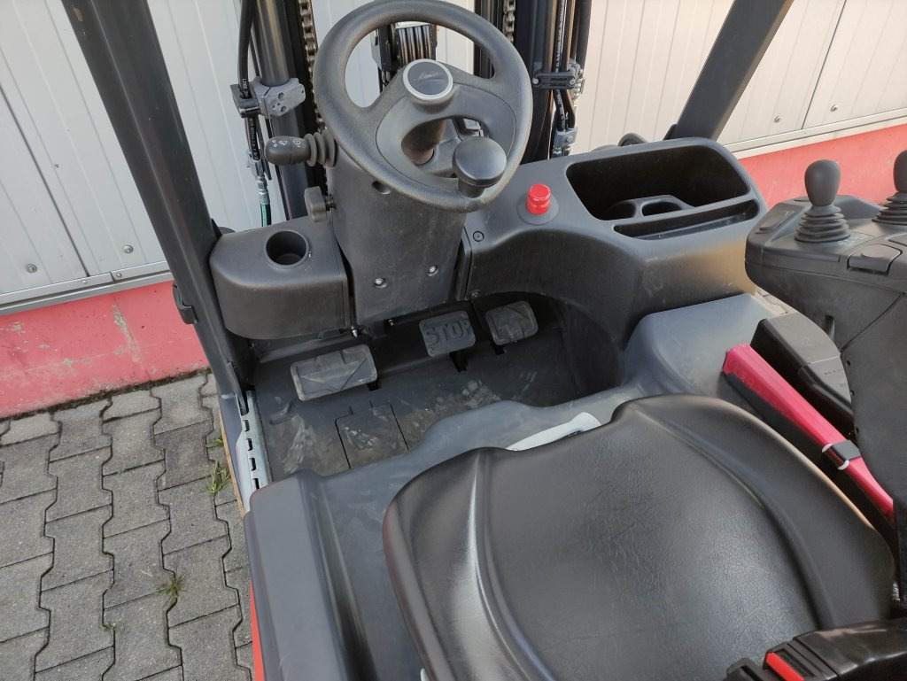 Linde E16C-02-386 EVO - Carrello elevatore elettrico: foto 5 Linde E16C-02-386 EVO - Carrello elevatore elettrico: foto 5