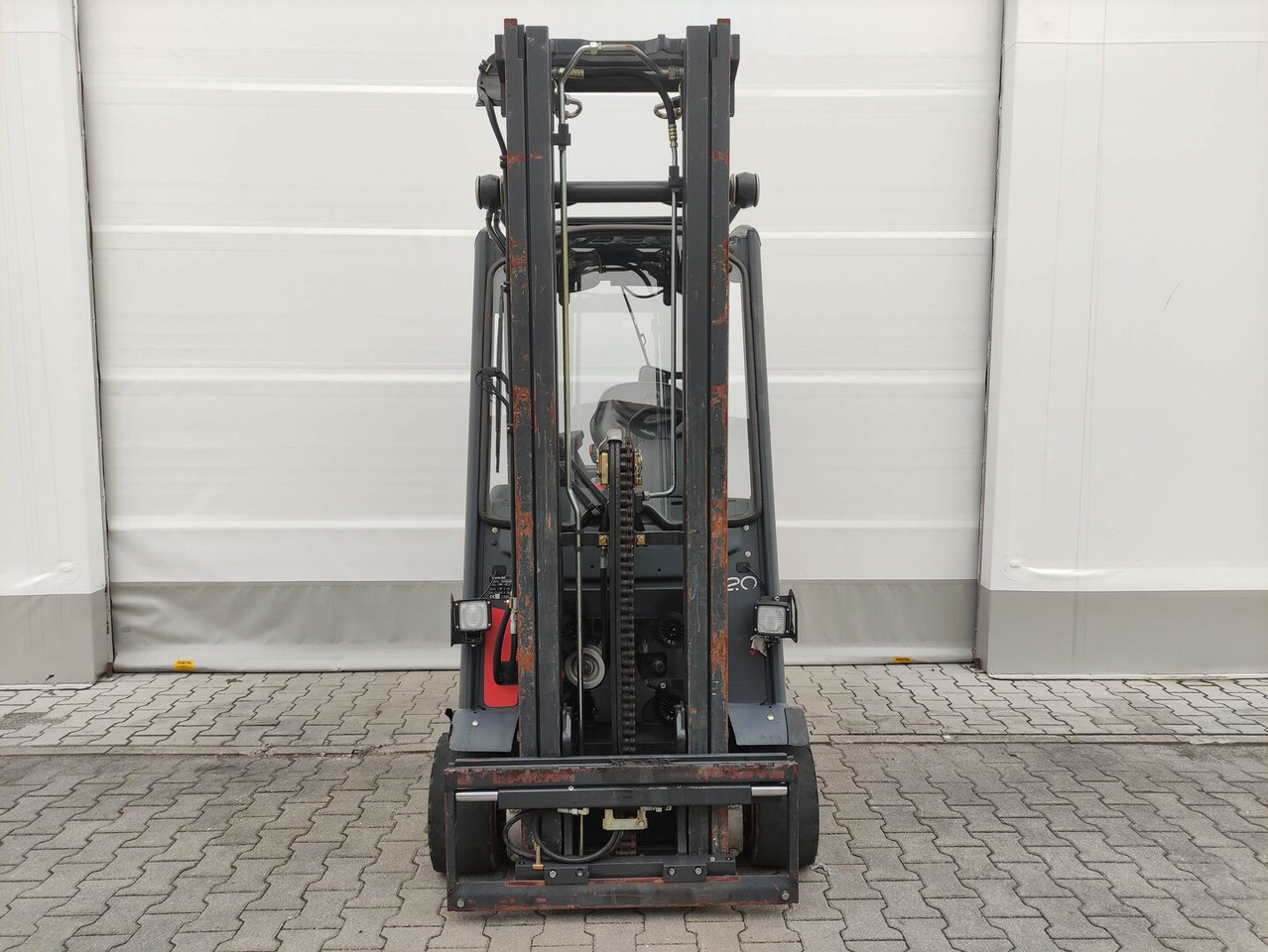 Linde E20PH-01-386 - Carrello elevatore elettrico: foto 3 Linde E20PH-01-386 - Carrello elevatore elettrico: foto 3