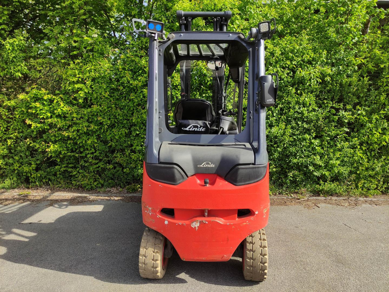 Linde E30HL-01/600-387 - Carrello elevatore elettrico: foto 4 Linde E30HL-01/600-387 - Carrello elevatore elettrico: foto 4