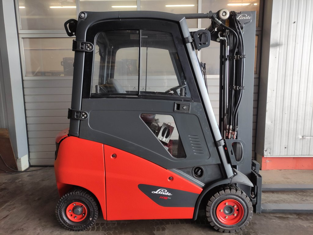 Linde H16D-01-391 *Komplett aufbereitet* - Carrello elevatore diesel: foto 2 Linde H16D-01-391 *Komplett aufbereitet* - Carrello elevatore diesel: foto 2