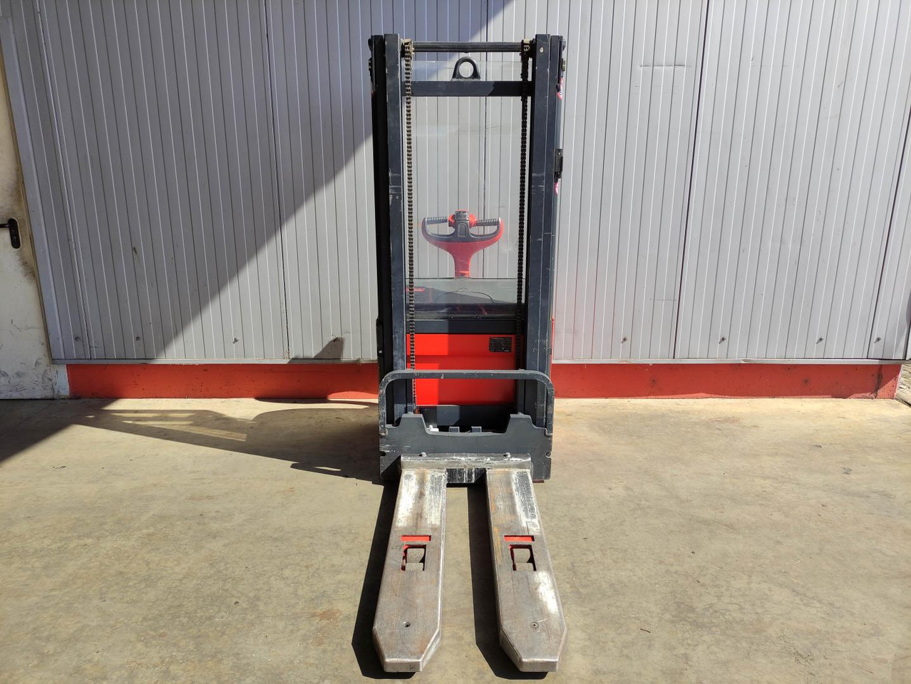 Linde L14-372 - Stoccatore: foto 3 Linde L14-372 - Stoccatore: foto 3