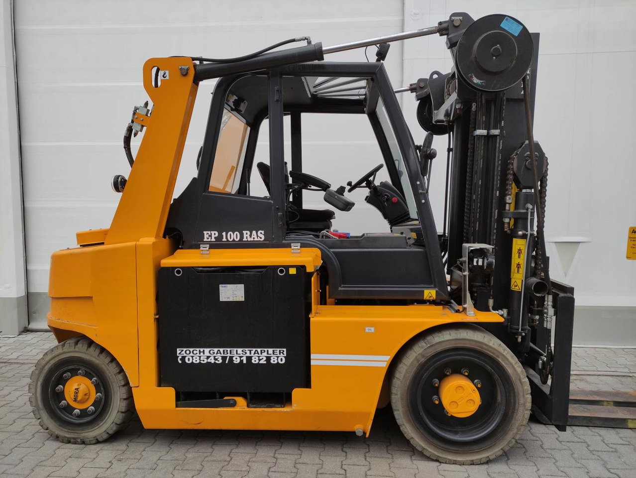 Mora EP100RAS - Carrello elevatore elettrico: foto 2 Mora EP100RAS - Carrello elevatore elettrico: foto 2