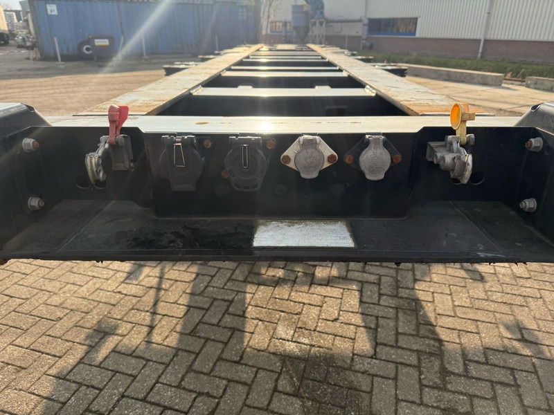 Kögel PORT 40 SIMPLEX 20 CONTAINER CHASSIS, NL TRAILER, 2020 - Semirimorchio portacontainer/ Caisse interchangeable: foto 4 Kögel PORT 40 SIMPLEX 20 CONTAINER CHASSIS, NL TRAILER, 2020 - Semirimorchio portacontainer/ Caisse interchangeable: foto 4