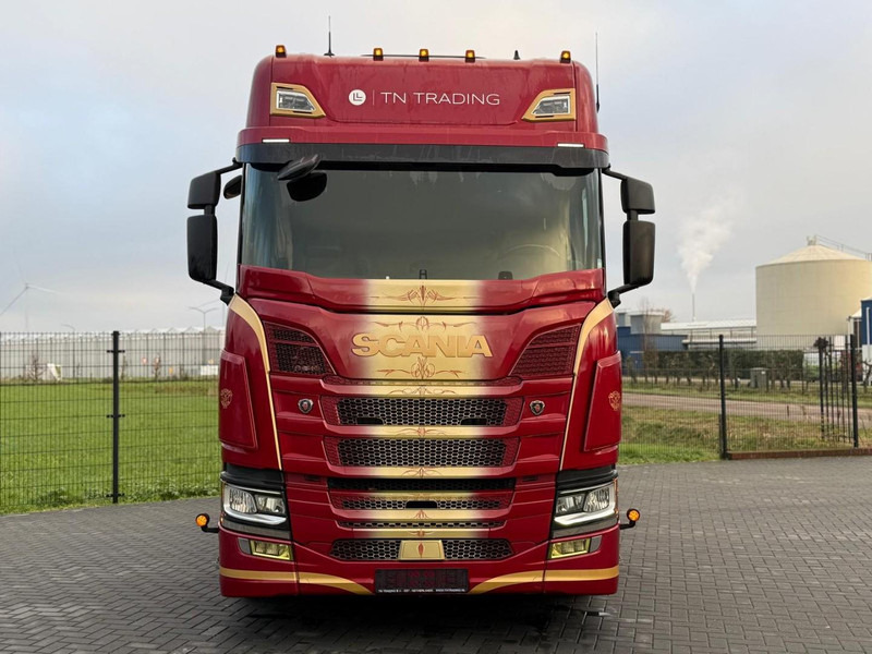 Scania R410 VOLLUCHT, 2 TANKS, LEER, ALCOA, SMART 2 TACHO, LEDER. - Trattore stradale: foto 4 Scania R410 VOLLUCHT, 2 TANKS, LEER, ALCOA, SMART 2 TACHO, LEDER. - Trattore stradale: foto 4