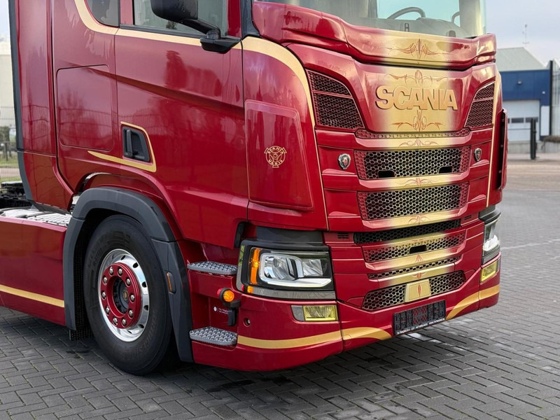Scania R410 VOLLUCHT, 2 TANKS, LEER, ALCOA, SMART 2 TACHO, LEDER. - Trattore stradale: foto 2 Scania R410 VOLLUCHT, 2 TANKS, LEER, ALCOA, SMART 2 TACHO, LEDER. - Trattore stradale: foto 2