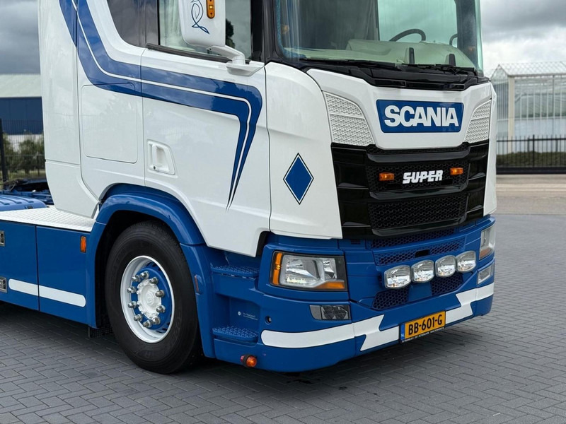 Scania R450 SHOW TRUCK, INTERIOR, STEERING, RETARDER, 570.000 KM. - Trattore stradale: foto 5 Scania R450 SHOW TRUCK, INTERIOR, STEERING, RETARDER, 570.000 KM. - Trattore stradale: foto 5
