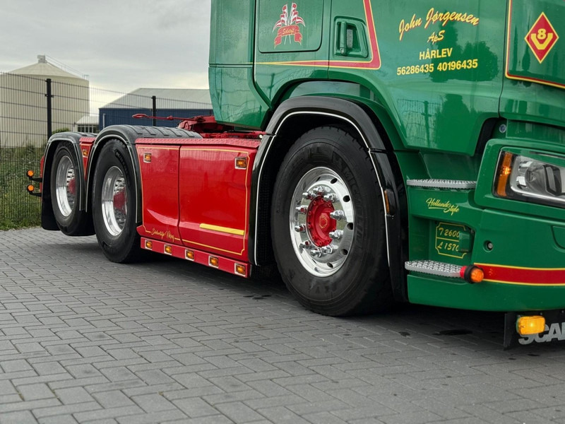 Scania R650 V8 SHOWTRUCK, VOLLUCHT, RETARDER, AUDIO, HYDRAULIEK, COMPLEET VOL. - Trattore stradale: foto 3 Scania R650 V8 SHOWTRUCK, VOLLUCHT, RETARDER, AUDIO, HYDRAULIEK, COMPLEET VOL. - Trattore stradale: foto 3