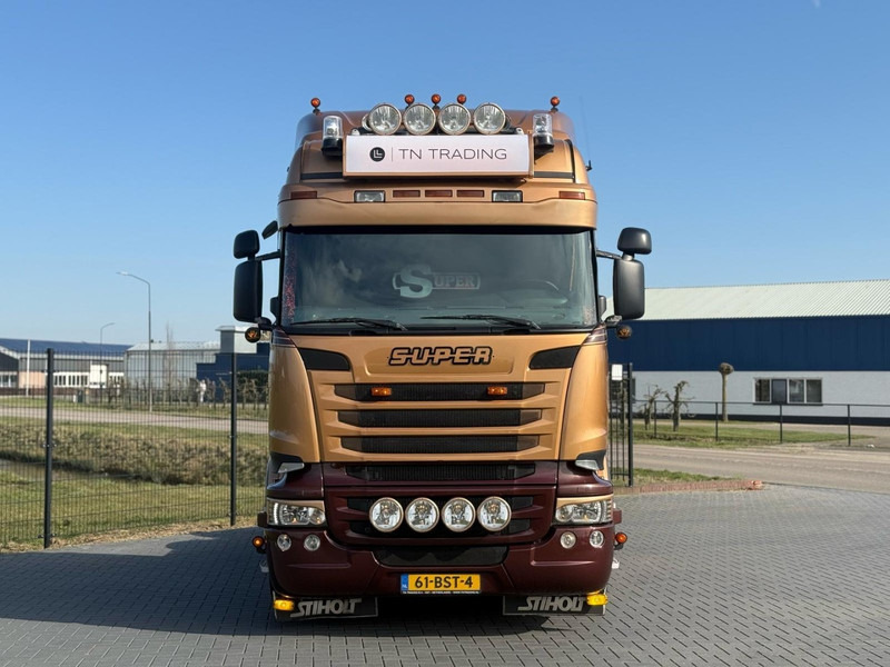 Scania R730 V8 V8, SHOWTRUCK VOLLUCHT, RETARDER,  HYDRAULIEK, BOOGIE, ALU WIELEN, LEER. - Trattore stradale: foto 4 Scania R730 V8 V8, SHOWTRUCK VOLLUCHT, RETARDER,  HYDRAULIEK, BOOGIE, ALU WIELEN, LEER. - Trattore stradale: foto 4