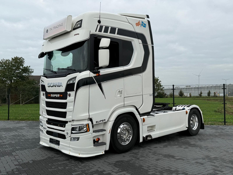 Scania S520 V8 NGS FULL SPOILER, PARK COOLER, FULL AIR, RETARDER, 6 BALLOONS. - Trattore stradale: foto 3 Scania S520 V8 NGS FULL SPOILER, PARK COOLER, FULL AIR, RETARDER, 6 BALLOONS. - Trattore stradale: foto 3