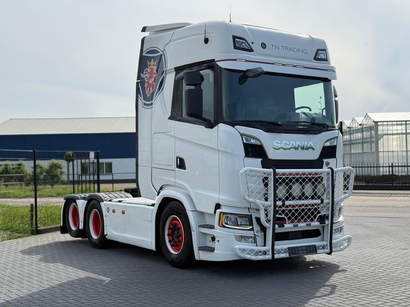 Scania S580 VOLLUCHT, PTO, LEER, RETARDER, TV, 3.15WB, BULLBAR. - Trattore stradale: foto 1 Scania S580 VOLLUCHT, PTO, LEER, RETARDER, TV, 3.15WB, BULLBAR. - Trattore stradale: foto 1