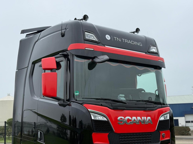 Scania S770 VOLLUCHT, LEER, RETARDER, 2 TANKS, PARK COOL. - Trattore stradale: foto 3 Scania S770 VOLLUCHT, LEER, RETARDER, 2 TANKS, PARK COOL. - Trattore stradale: foto 3