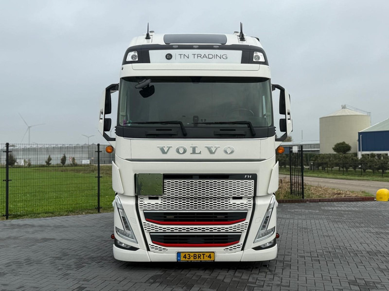 Volvo FH 13.460XL Turbocompound, leer, vollucht, 2 tanks, dubbel glas, vol spoiler. - Trattore stradale: foto 3 Volvo FH 13.460XL Turbocompound, leer, vollucht, 2 tanks, dubbel glas, vol spoiler. - Trattore stradale: foto 3