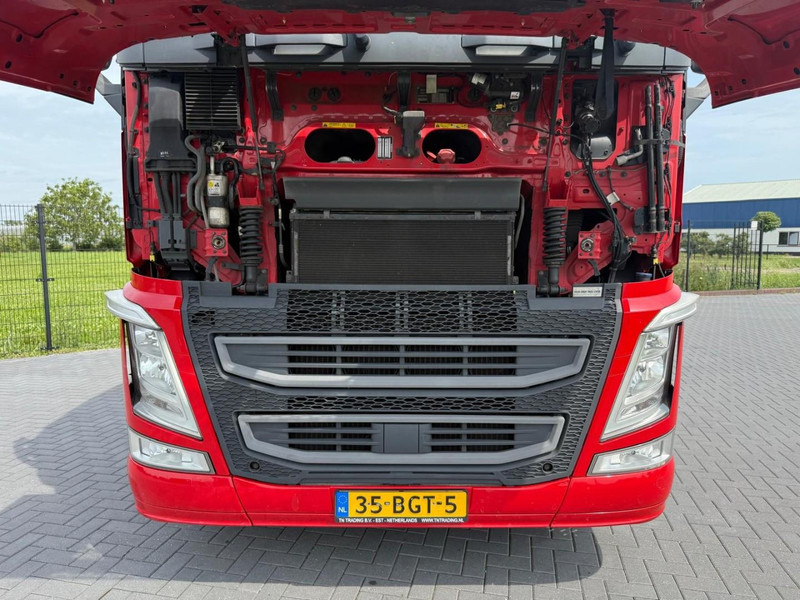 Volvo FH13.420 ADR, SMART TACHO 2, NL TRUCK, ALCOA, STEEL/AIR, PERFECT CONDITION, 2X TANK. - Trattore stradale: foto 5 Volvo FH13.420 ADR, SMART TACHO 2, NL TRUCK, ALCOA, STEEL/AIR, PERFECT CONDITION, 2X TANK. - Trattore stradale: foto 5