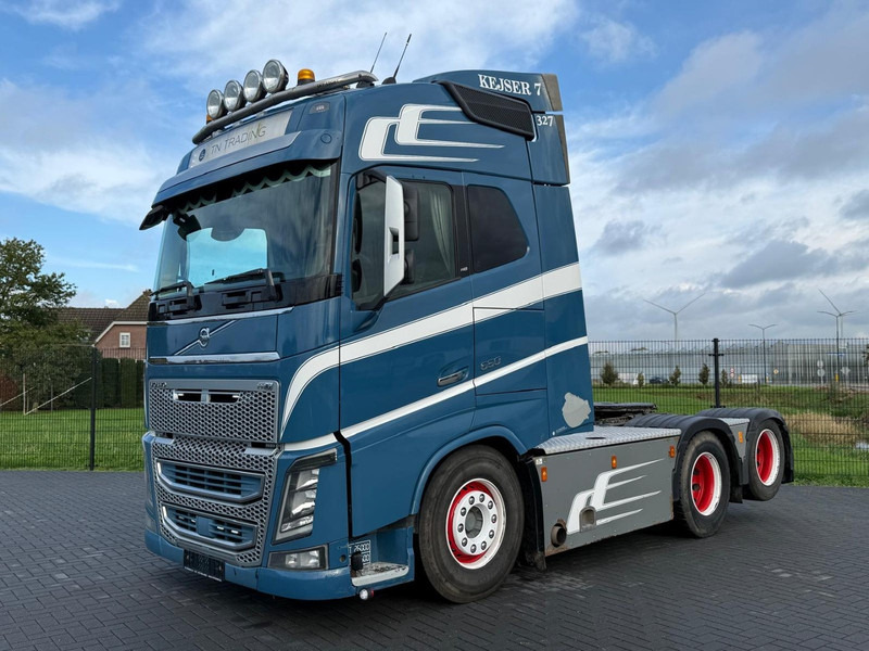 Volvo FH16.650 VOLLUCHT, HYDRAULIEK, SHOW INTERIEUR, DYNAMIC STEERING. - Trattore stradale: foto 5 Volvo FH16.650 VOLLUCHT, HYDRAULIEK, SHOW INTERIEUR, DYNAMIC STEERING. - Trattore stradale: foto 5