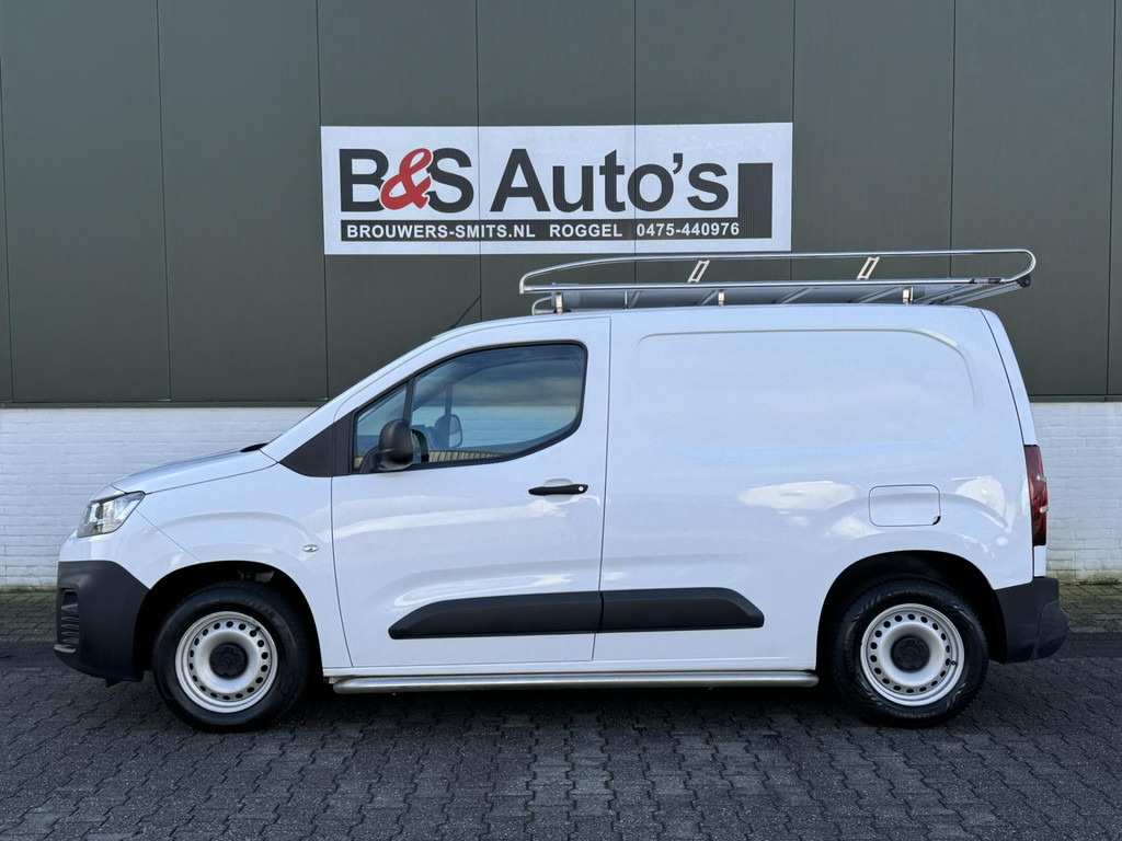 Citroën Berlingo-1.6 BlueHDI Club Airco Cruise Carplay Trekhaak Imperiaal Pdc - Furgoncino: foto 5 Citroën Berlingo-1.6 BlueHDI Club Airco Cruise Carplay Trekhaak Imperiaal Pdc - Furgoncino: foto 5
