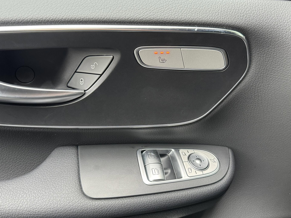 Mercedes-Benz V-Klasse-300d L3 Avantgarde AMG 360 Camera Burmester Groot scherm Adaptieve cruise - Furgone doppia cabina: foto 3 Mercedes-Benz V-Klasse-300d L3 Avantgarde AMG 360 Camera Burmester Groot scherm Adaptieve cruise - Furgone doppia cabina: foto 3