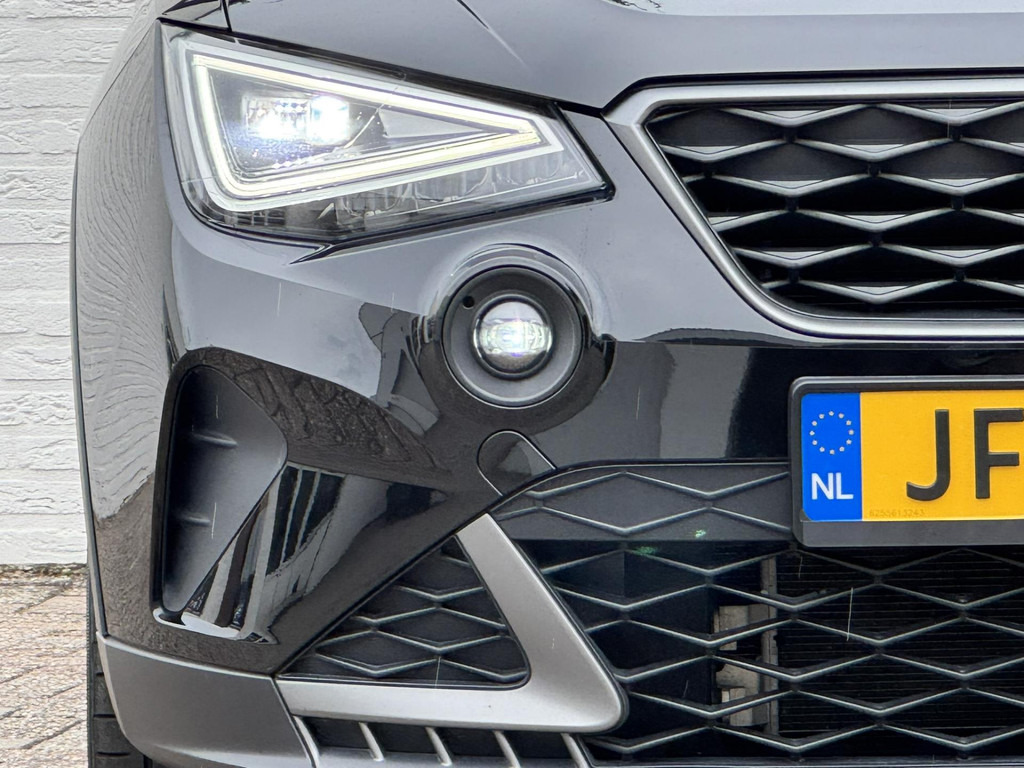 SUV/ Fuoristrada SEAT Arona-1.0 TSI FR Business Connect Adaptive Cruise Climate control Full LED Apple Carplay Parkeersensor achter: foto 15 SUV/ Fuoristrada SEAT Arona-1.0 TSI FR Business Connect Adaptive Cruise Climate control Full LED Apple Carplay Parkeersensor achter: foto 15