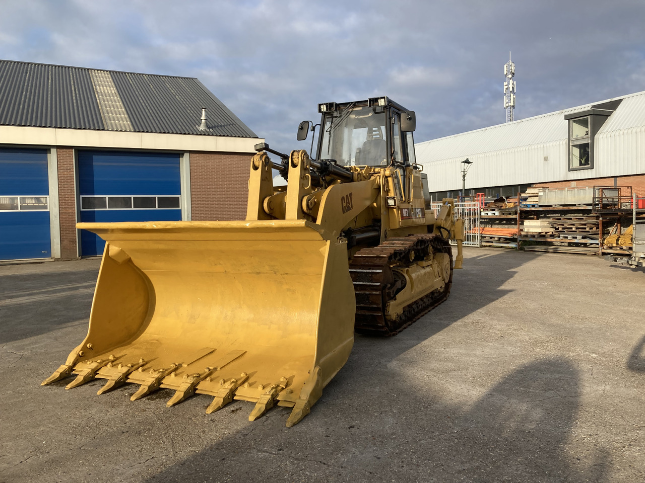 CATERPILLAR 973 - Pala cingolata: foto 2 CATERPILLAR 973 - Pala cingolata: foto 2