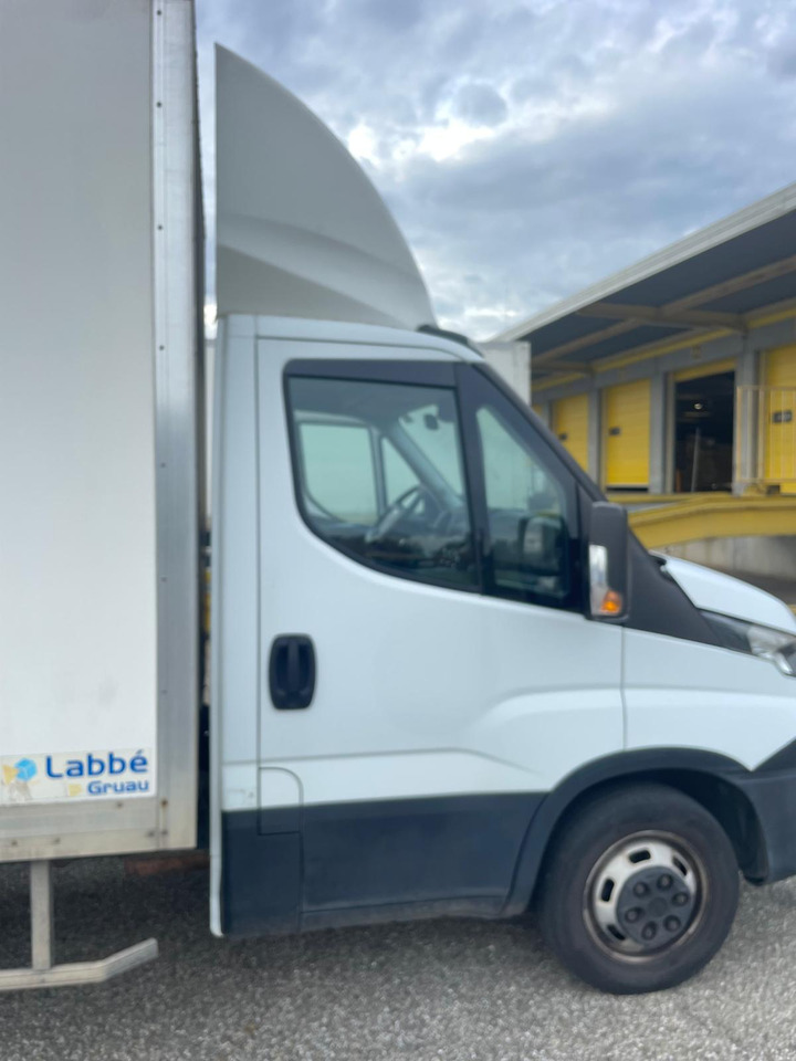 IVECO Dailly 35c16 - Furgone box: foto 2 IVECO Dailly 35c16 - Furgone box: foto 2