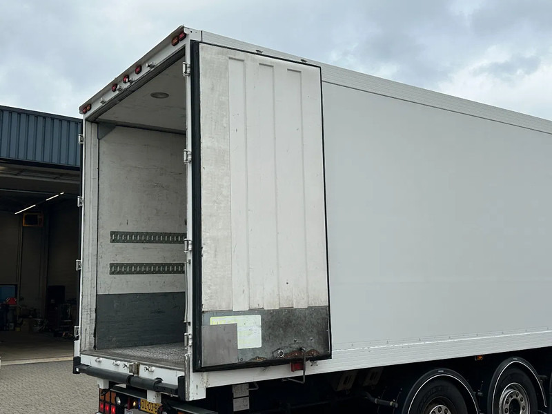 Ekeri Full Side Opening / Thermo King SLX400 / Lift-As / Saf-Disc / 08-2026 Apk! - Semirimorchio frigorifero: foto 5 Ekeri Full Side Opening / Thermo King SLX400 / Lift-As / Saf-Disc / 08-2026 Apk! - Semirimorchio frigorifero: foto 5