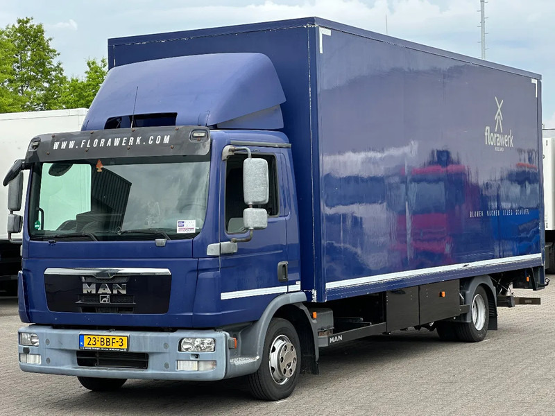 MAN TGL 8.180 Closed box with Lift / NL-Truck - Autocarro furgonato: foto 1 MAN TGL 8.180 Closed box with Lift / NL-Truck - Autocarro furgonato: foto 1