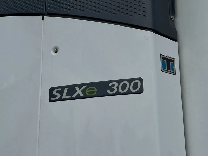 Schmitz Cargobull Thermo King SLXe 300 / Disc Brakes / Lift-Axle / Flower Width / Apk - Semirimorchio frigorifero: foto 3 Schmitz Cargobull Thermo King SLXe 300 / Disc Brakes / Lift-Axle / Flower Width / Apk - Semirimorchio frigorifero: foto 3