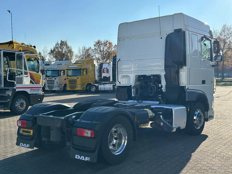 DAF XF 450 Space Cab - Euro 6 - Alcoa - Smart Tacho - Trattore stradale: foto 3 DAF XF 450 Space Cab - Euro 6 - Alcoa - Smart Tacho - Trattore stradale: foto 3