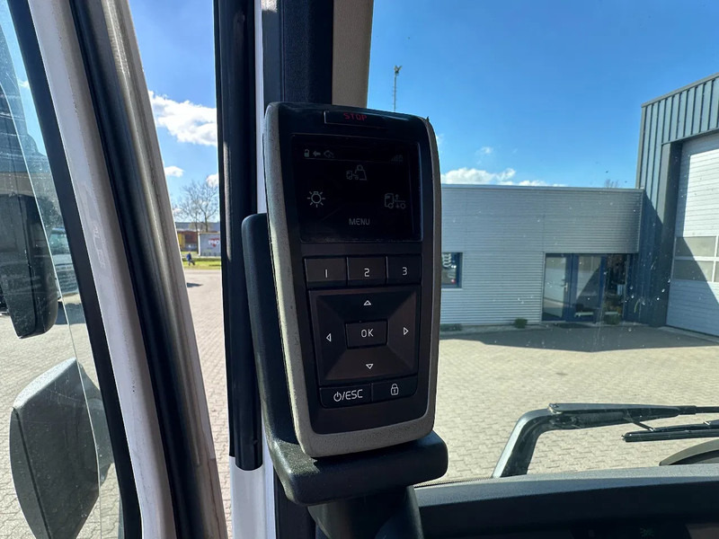 Autocarro telaio Volvo FH 16.650 6x2 Chassis Retarder Euro 6 WB 4.30 Full Air: foto 16