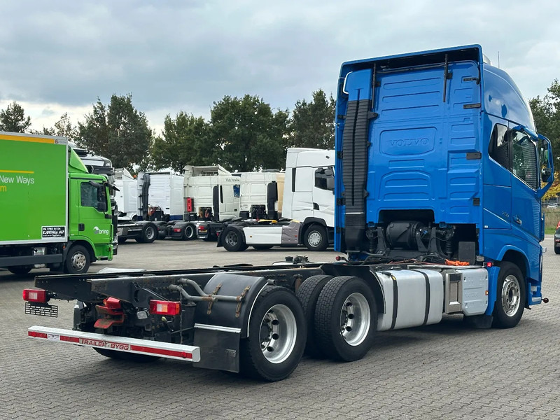 Volvo FH 16.750 6x4 Globe XL Chassis Retarder 3.90 Wb Full Air - Autocarro telaio: foto 3 Volvo FH 16.750 6x4 Globe XL Chassis Retarder 3.90 Wb Full Air - Autocarro telaio: foto 3