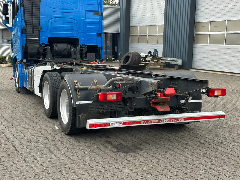 Volvo FH 16.750 6x4 Globe XL Chassis Retarder 3.90 Wb Full Air - Autocarro telaio: foto 5 Volvo FH 16.750 6x4 Globe XL Chassis Retarder 3.90 Wb Full Air - Autocarro telaio: foto 5