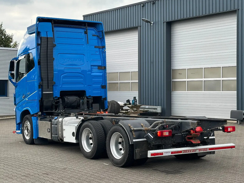 Volvo FH 16.750 6x4 Globe XL Chassis Retarder 3.90 Wb Full Air - Autocarro telaio: foto 4 Volvo FH 16.750 6x4 Globe XL Chassis Retarder 3.90 Wb Full Air - Autocarro telaio: foto 4