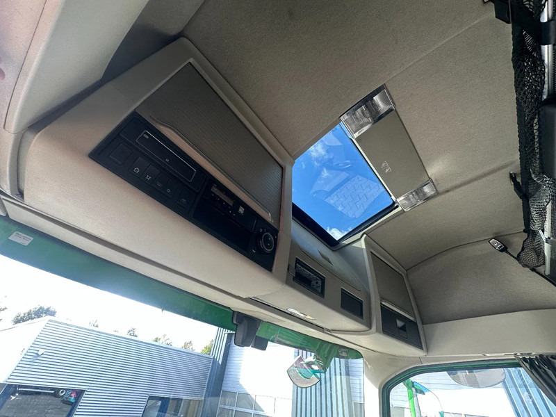 Autocarro scarrabile, Camion con gru Volvo FH 460 4x2 VDL 10 Ton Haakarm / Euro 6 / 09-2026 Apk!: foto 16 Autocarro scarrabile, Camion con gru Volvo FH 460 4x2 VDL 10 Ton Haakarm / Euro 6 / 09-2026 Apk!: foto 16