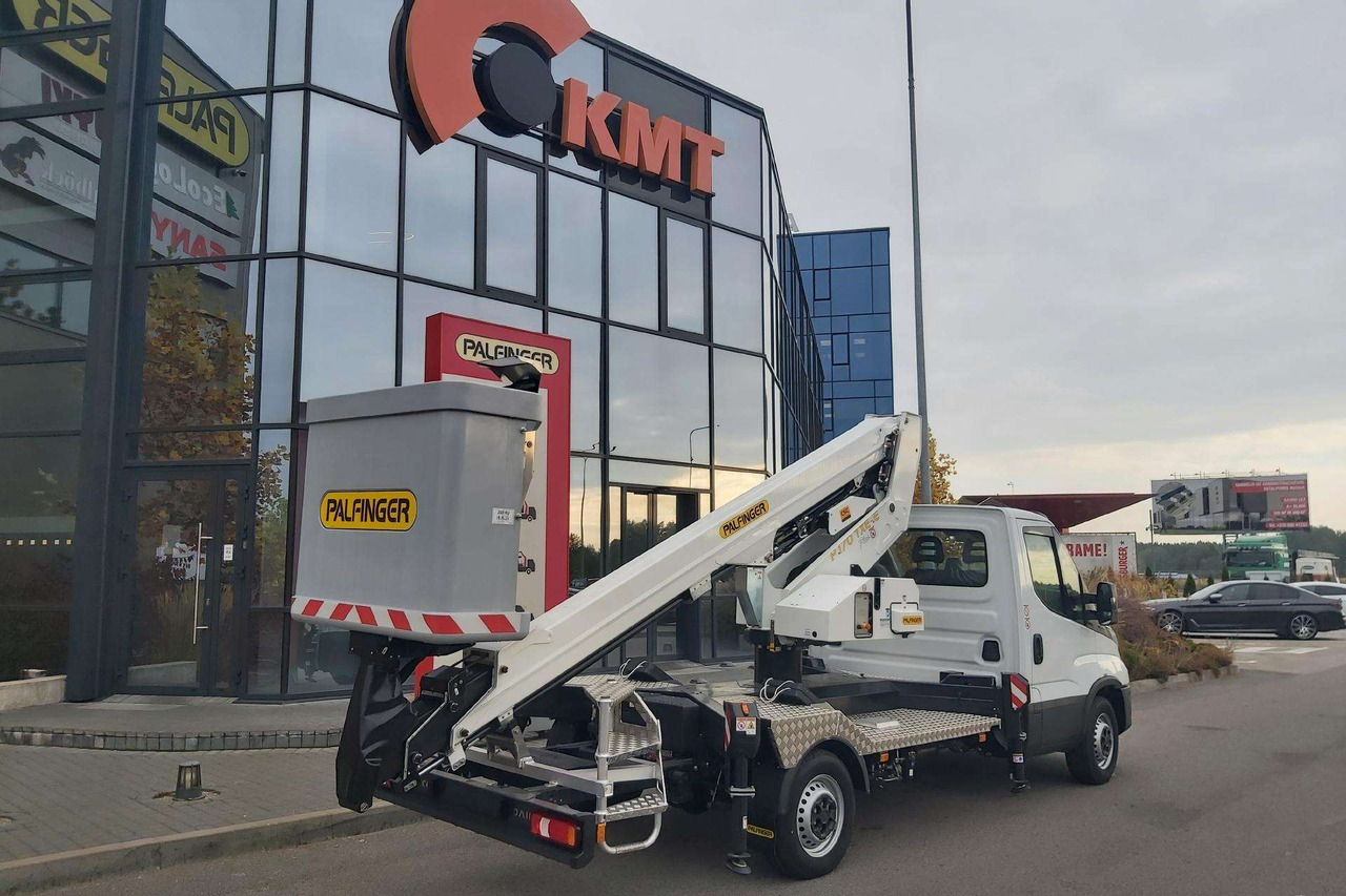 Palfinger P170TXE E PLUS - Piattaforma autocarrata: foto 3 Palfinger P170TXE E PLUS - Piattaforma autocarrata: foto 3