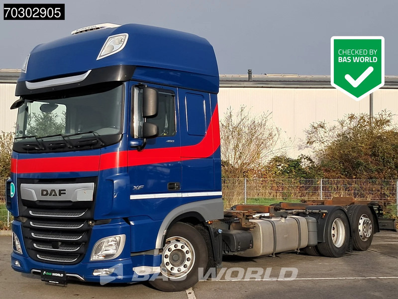 DAF XF 480 6X2 BDF Retarder SSC Lift+Steering Axle Automatic Euro 6 - Autocarro portacontainer/ Caisse interchangeable: foto 1 DAF XF 480 6X2 BDF Retarder SSC Lift+Steering Axle Automatic Euro 6 - Autocarro portacontainer/ Caisse interchangeable: foto 1