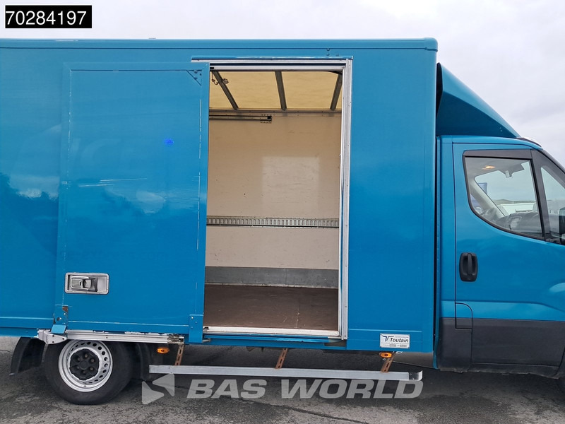 Iveco Daily 35S14 Automatik Seitentür Koffer LED Klima Tempomat Euro6 20m3 A/C Cruise control - Furgone box: foto 3 Iveco Daily 35S14 Automatik Seitentür Koffer LED Klima Tempomat Euro6 20m3 A/C Cruise control - Furgone box: foto 3