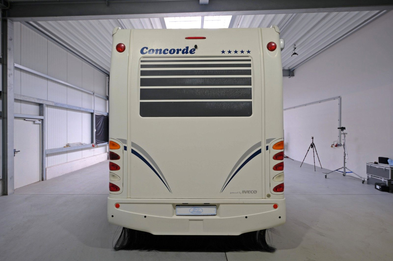 Concorde Carver I 692 H/Automatik/Festbett+Hubbett/Solar - Motorhome: foto 3 Concorde Carver I 692 H/Automatik/Festbett+Hubbett/Solar - Motorhome: foto 3