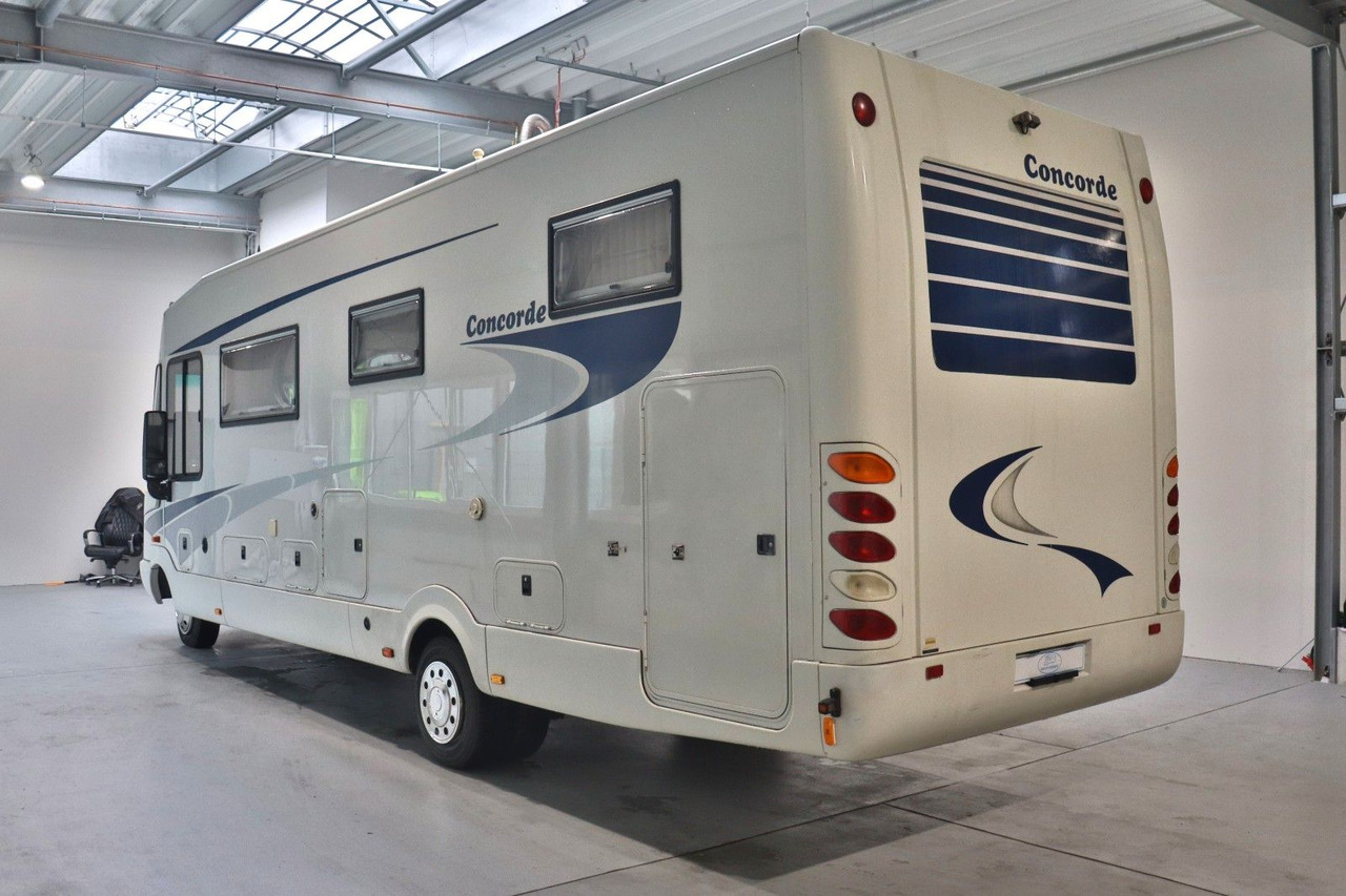 Concorde Charisma I 880 F/Automatik/Festbett/Klima/Solar Concorde Charisma I 880 F/Automatik/Festbett/Klima/Solar - Motorhome: foto 3 Concorde Charisma I 880 F/Automatik/Festbett/Klima/Solar Concorde Charisma I 880 F/Automatik/Festbett/Klima/Solar - Motorhome: foto 3