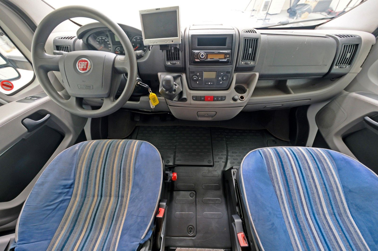 Dethleffs Globe R A 588/Etagenbetten/Klima/PREISGARANTIE - Camper mansardato: foto 5 Dethleffs Globe R A 588/Etagenbetten/Klima/PREISGARANTIE - Camper mansardato: foto 5