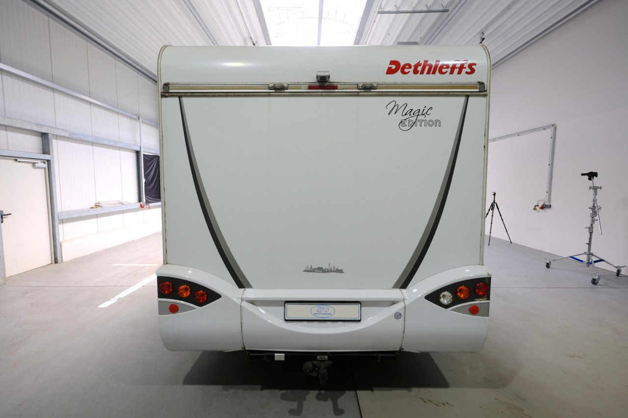 Dethleffs T 001 Magic Edition White/Einzelbetten/Solar - Camper profilato: foto 3 Dethleffs T 001 Magic Edition White/Einzelbetten/Solar - Camper profilato: foto 3