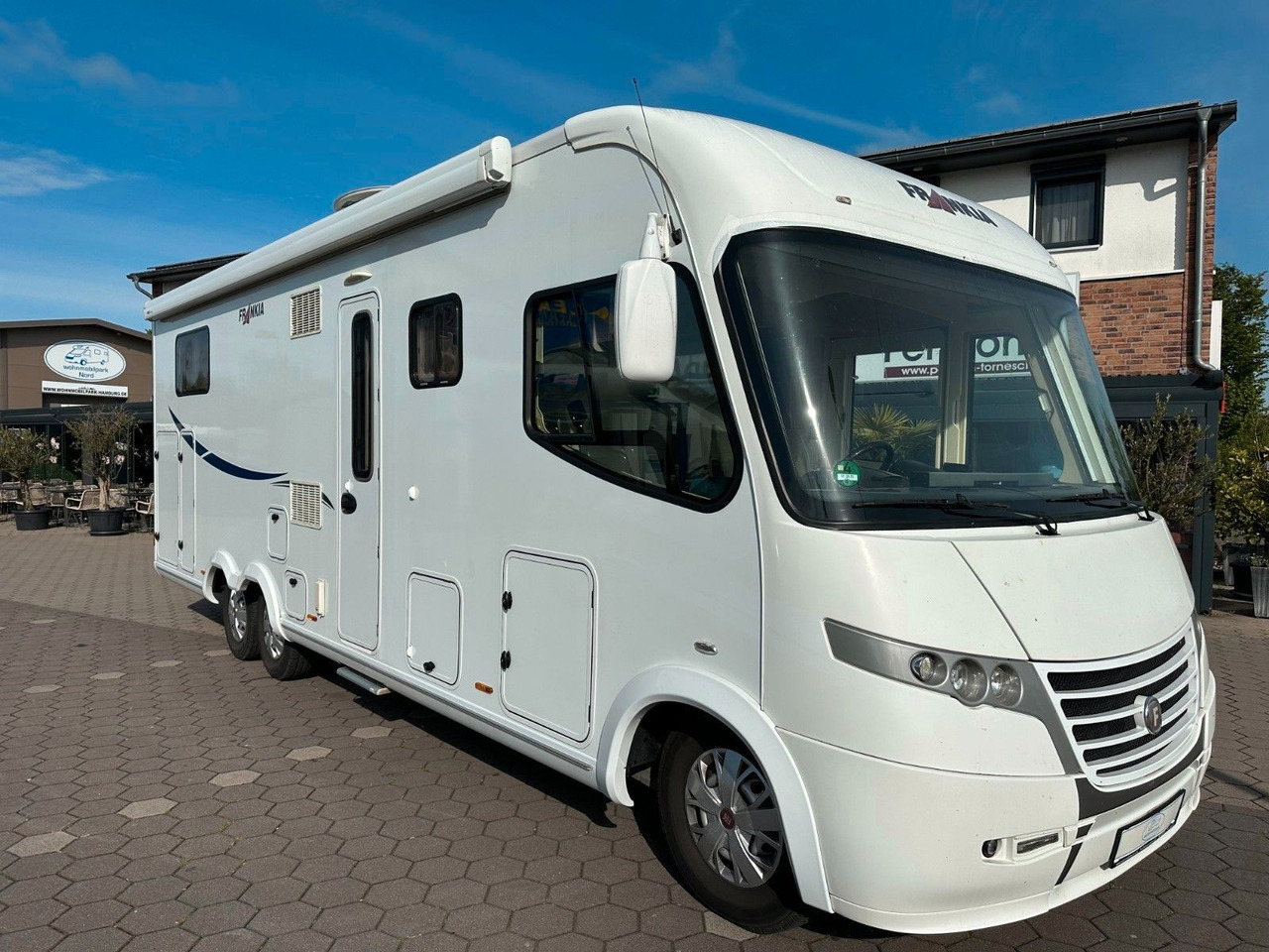 Frankia I 840 QD/Festbett+Hubbett/Garage /PREISGARANTIE - Motorhome: foto 2 Frankia I 840 QD/Festbett+Hubbett/Garage /PREISGARANTIE - Motorhome: foto 2