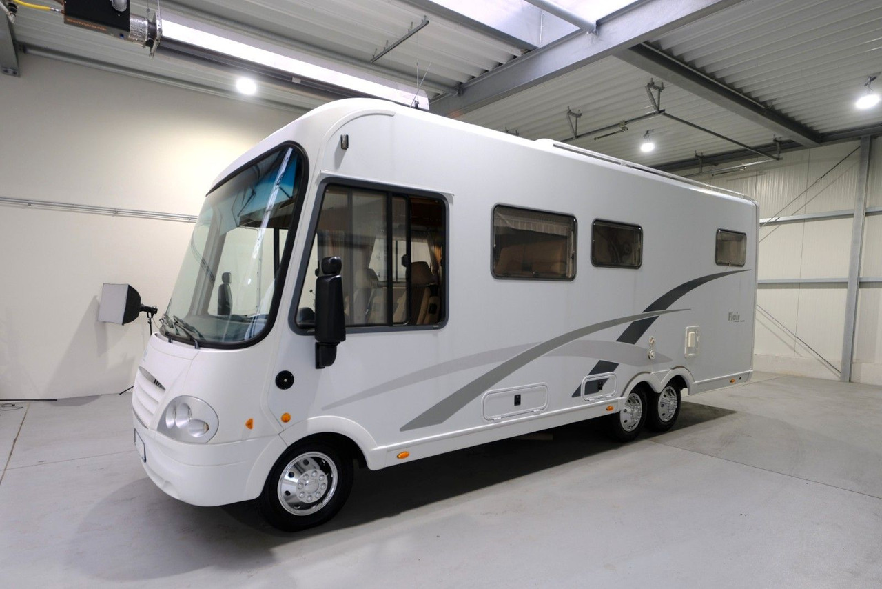 Niesmann + Bischoff Flair 7100 IC/Festbett+Hubbett/Klima/Solar/Mark. - Motorhome: foto 3 Niesmann + Bischoff Flair 7100 IC/Festbett+Hubbett/Klima/Solar/Mark. - Motorhome: foto 3
