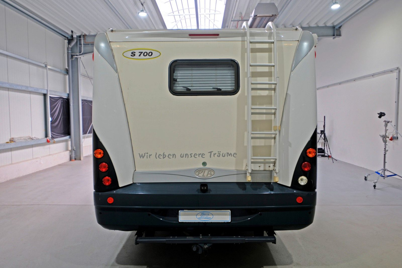 P.L.A. S 700/Festbett/Garage/Klima/Solar/Markise - Camper mansardato: foto 4 P.L.A. S 700/Festbett/Garage/Klima/Solar/Markise - Camper mansardato: foto 4