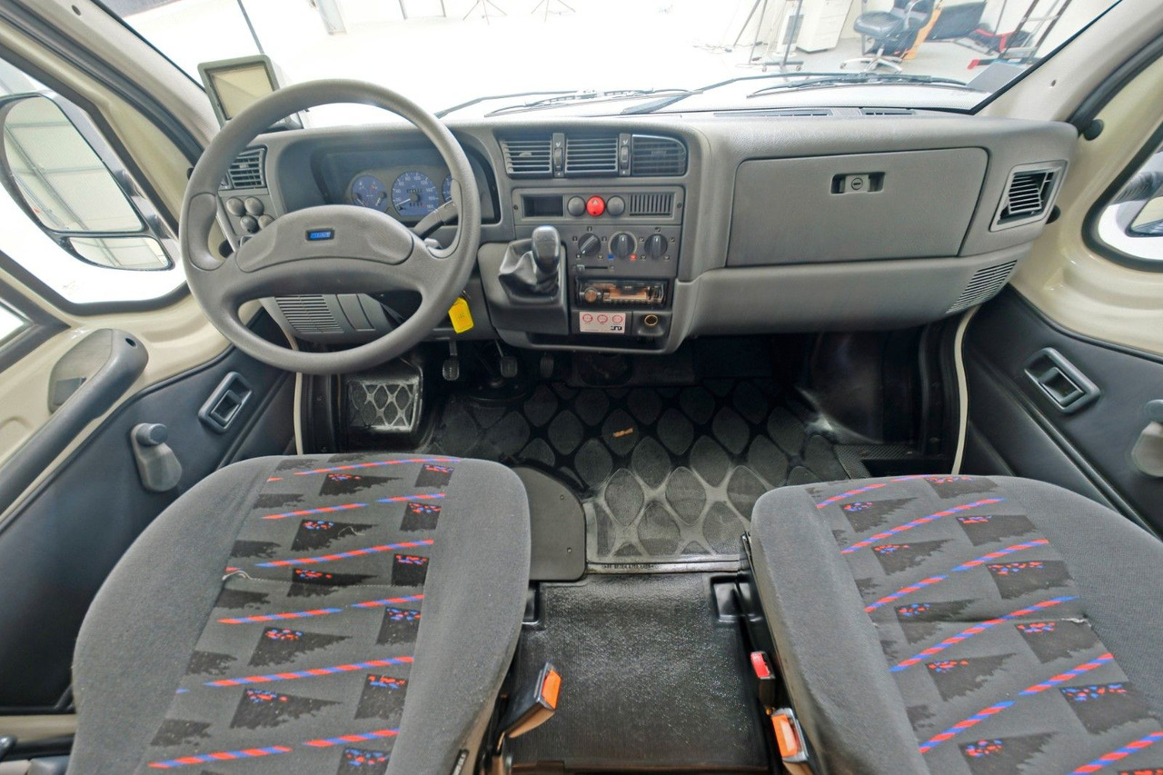 TEC Rotec A 560 R/Rundsitzgruppe/Markise/TÜV 2-2026 - Camper mansardato: foto 5 TEC Rotec A 560 R/Rundsitzgruppe/Markise/TÜV 2-2026 - Camper mansardato: foto 5