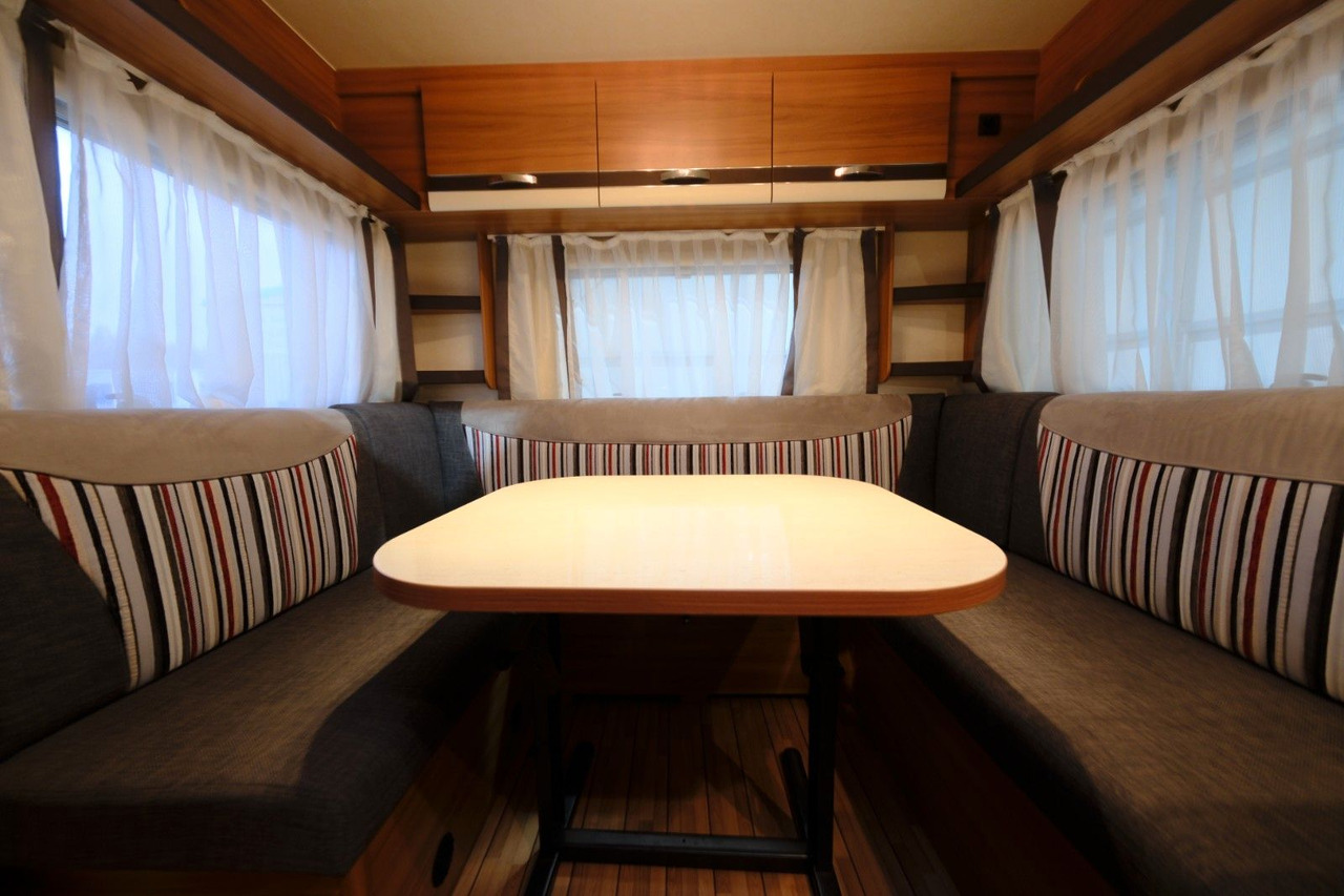 Caravan Weinsberg CaraOne 450 FU/Festbett/Rundsitzgruppe/Mover Weinsberg CaraOne 450 FU/Festbett/Rundsitzgruppe/Mover: foto 13