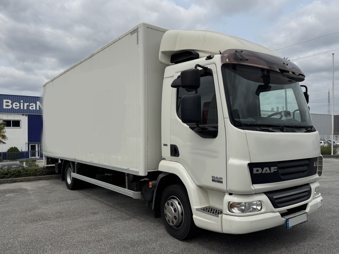 DAF LF 160 45IV - Autocarro furgonato: foto 2 DAF LF 160 45IV - Autocarro furgonato: foto 2