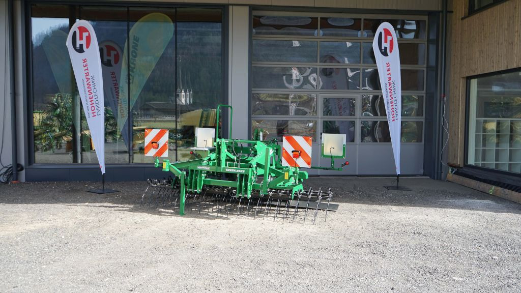 Düvelsdorf GREEN.RAKE expert 3 m (20608) - Erpice strigliatore: foto 1 Düvelsdorf GREEN.RAKE expert 3 m (20608) - Erpice strigliatore: foto 1