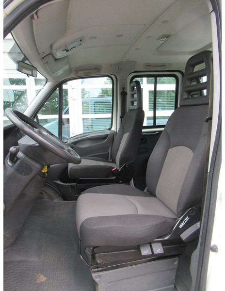 Furgone con cassone fisso, Furgone doppia cabina Iveco Daily 29L13 2.3HPi 93KW 345 DOKA Dubbelcabine: foto 9